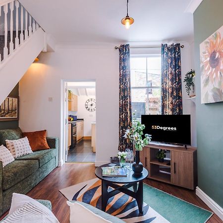 New! Stunning 2-Bed City-Centre Home In Chester By 53 Degrees Property - Ideal For Couples & Groups - Sleeps 6! Eksteriør bilde